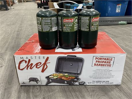 NEW MASTER CHEF PROPANE BARBECUE WITH 3 PROPANE BOTTLES