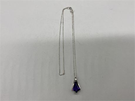 NATURAL AMETHYST 925 STARLING SILVER PENDANT AND NECKLACE
