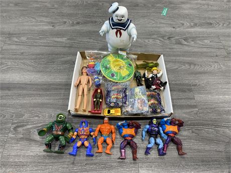 LOT OF VINTAGE COLLECTABLE FIGURINES INCLUDING HE MAN