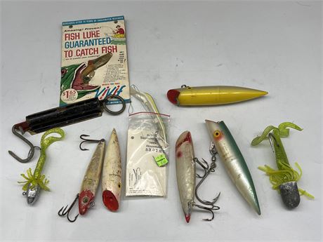 OLD FISHING LURES, PLUGS, AND SCALE