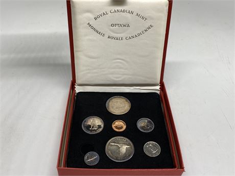 1967 ROYAL CANADIAN MINT CENTENNIAL COIN SET
