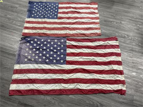VINTAGE AMERICAN FLAG LOT - LARGER FLAG 5 FT LONG
