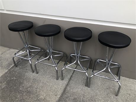 MCM SET OF 4 CHROME BAR STOOLS (MADE IN CANADA)