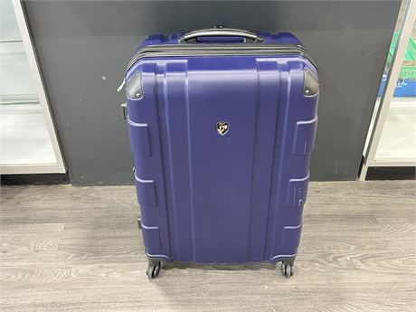 BLUE HEYS ROLLING SUITCASE - CLEAN (31” Tall)