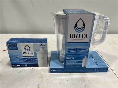 (NEW) BRITA WATER FILTER W/REPLACEMENT FILTERS