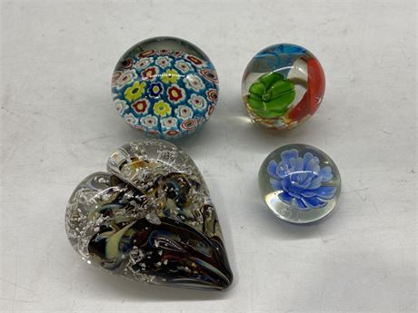 4 DECORATIVE PAPERWEIGHTS