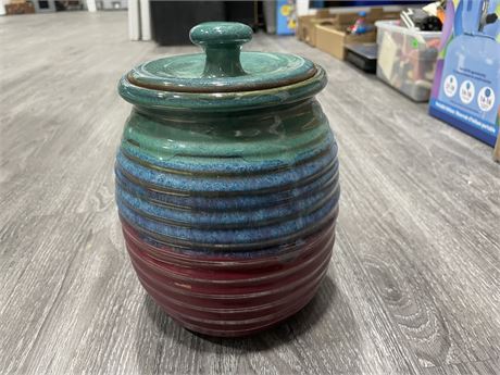 SIGNED JAR CANISTER CONTAINER POTTERY - 3 COLOUR GLAZE