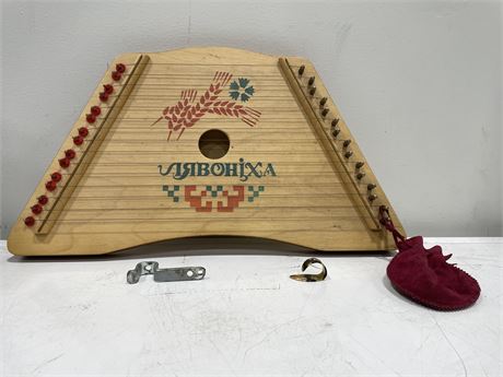 VINTAGE WOODEN LAP HARP NEPENENOYKA ZITHER 15 STRING - HAND CRAFTED IN BELARYS