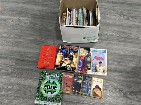 BOX OF GRAPHIC NOVELS, COMIC RELATED BOOKS, ETC
