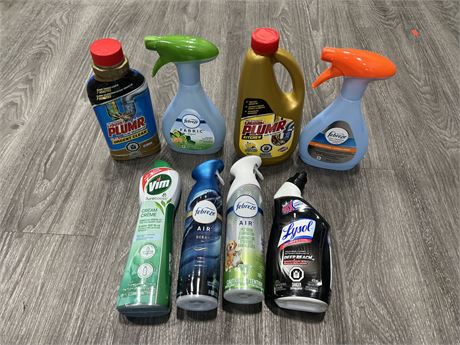 8 NEW HOUSEHOLD CLEANING SUPPLIES