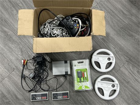 MISC. VIDEO GAME LOT - REPRODUCTION NES & OTHER VIDEO GAME CONTROLLERS/WIRES
