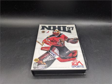 NHL 97- WITH ORIGINAL BOX - VERY GOOD CONDITION - SEGA GENESIS