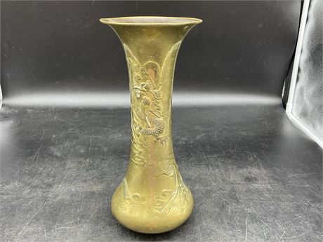 ANTIQUE BRASS CHINESE DRAGON VASE (1FT TALL)