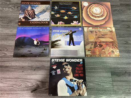 7 STEVIE WONDER RECORDS