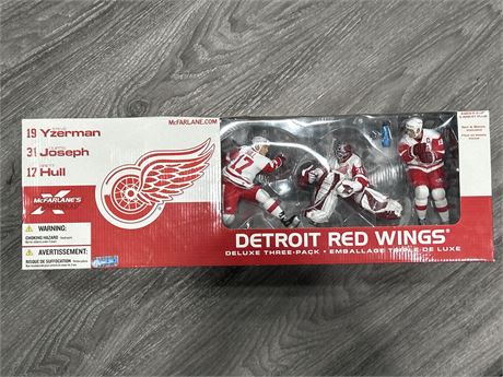 NEW/SEALED DETROIT RED WINGS 3 FIGURE SET