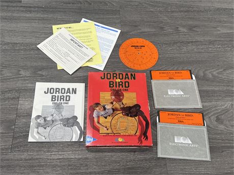 VINTAGE “JORDAN VS BIRD 1 ON 1” FLOPPY DISK VIDEO GAME COMPLETE W/ BOX & MANUAL