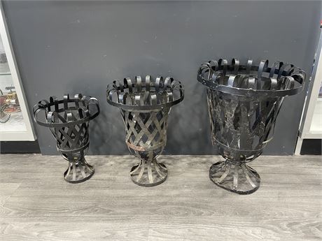 3 METAL PLANT STANDS LARGEST 19”