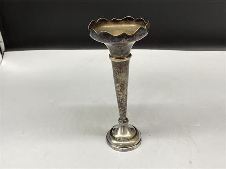 1929/30 “VICTORIA” BOWLING TROPHY / TRUMPET VASE (8.5” tall)