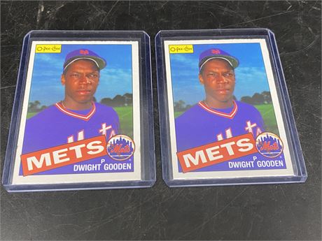 2 DWIGHT GOODEN ROOKIE CARDS