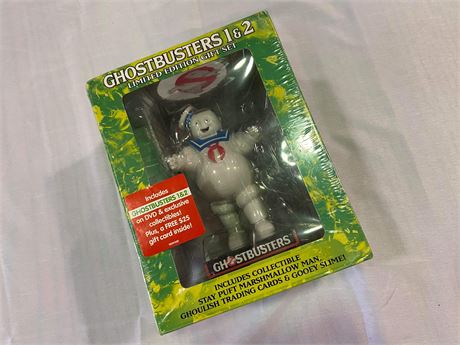 LIMITED EDITION GHOSTBUSTER COLLECTORS KIT