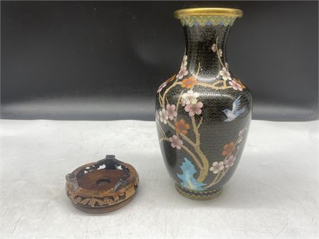 VINTAGE CLOISONNÉ GOOD QUALITY 11” VASE WITH STAND