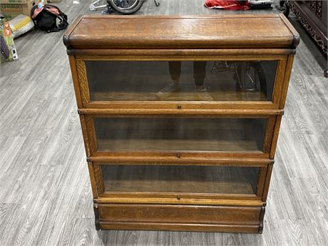VINTAGE LAWYERS WOOD / GLASS BOOK CASE (10.5”x34”x42”)