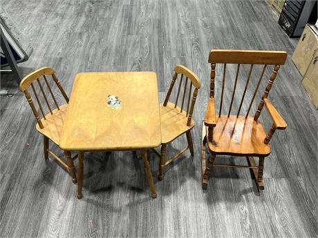 VINTAGE CHILDRENS TABLE W/CHAIRS & CHILDS ROCKING CHAIR