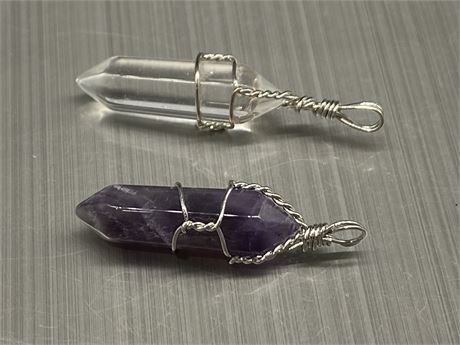 2 VINTAGE SILVER WIRED NATURAL HEALING STONE PENDANTS