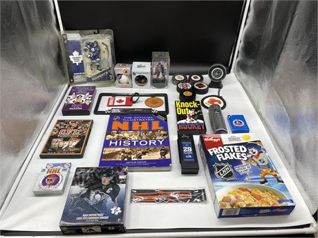 LOT OF MISC SPORTS COLLECTABLES