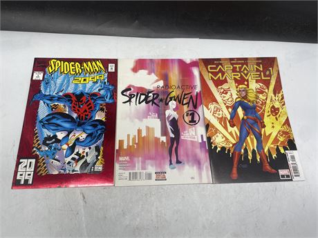 3 FIRST ISSUE MARVEL COMICS INCL: SPIDER-MAN 2099, SPIDER GWEN, & CAPTAIN MARVEL