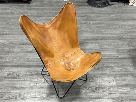 MCM WROUGHT IRON LEATHER BUTTERFLY CHAIR