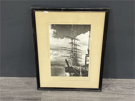 VINTAGE “PAMIR” SHIP PHOTO - DOCK IN VANCOUVER IN 1946 (16”x21”)