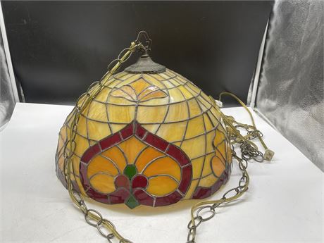 HANGING STAINED GLASS LAMP 17”