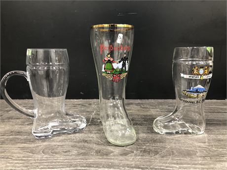 3 LARGE GLASS GERMEN BOOT BEER STEINS + HAT AND APRON (10” tallest)