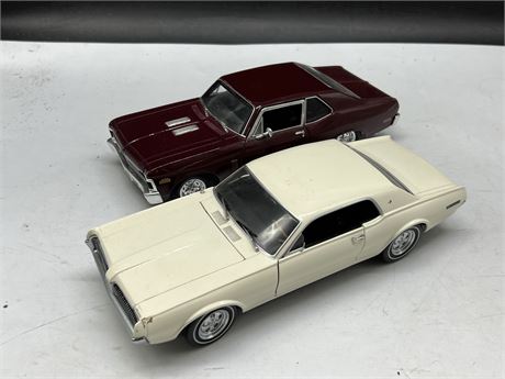 (2) 1:18 SCALE DIECAST CARS