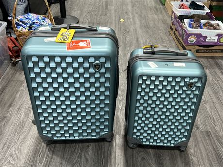 2 HEYS ROLLING SUITCASES - SMALLER ONE IS 21”x13”x10”