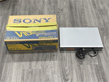 SONY VIDEO CD PLAYER (MCE-FII) & SONY RECORDER W/POWER CABLE (RDT-GX330)