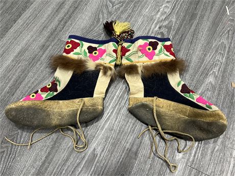 PAIR OF INDIGENOUS BOOTS
