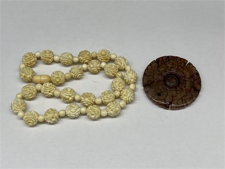 CHINESE IVORY NECKLACE & JADE BI DISK