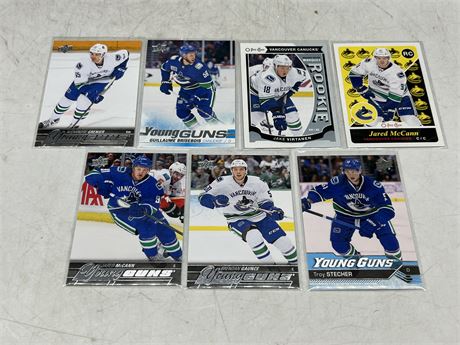 7 CANUCK ROOKIE CARDS