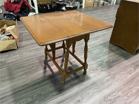 FOLD-ABLE WOODEN TABLE