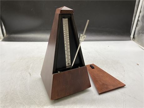 WITTNER METRONOME MADE IN WEST GERMANY