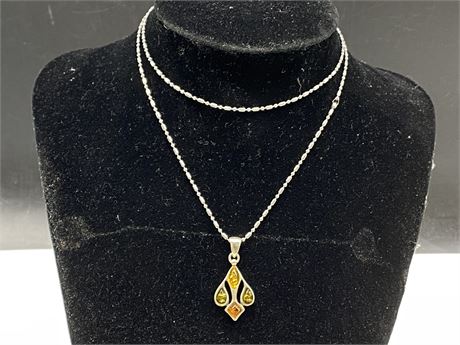 STERLING SILVER / BALTIC AMBER PENDANT (24”)