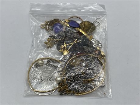 SMALL BAG OF MISC. OLDER JEWELRY