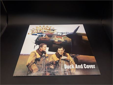 MAD CADDIE - DUCK & COVER (VG) VERY GOOD CONDITION - VINYL