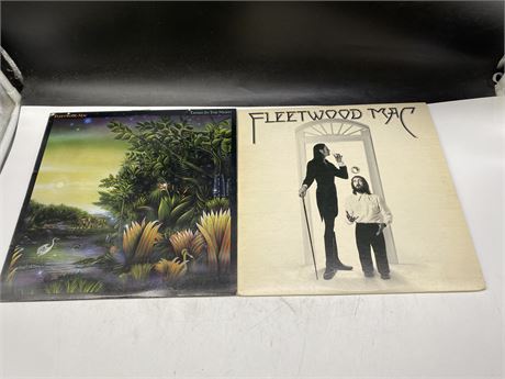 2 FLEETWOOD MAC RECORDS - VG+