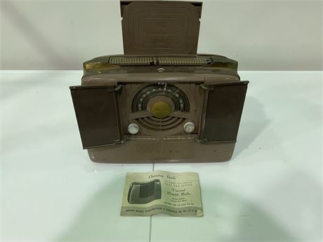 VINTAGE ZENITH RADIO (Model:6G801)