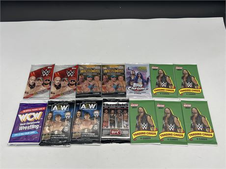 LOT OF ASSORTED SEALED UFC / WWE PACKS