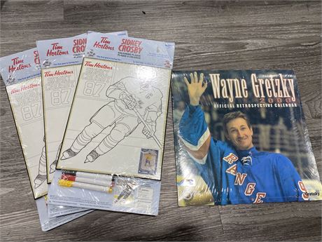 2000 GRETZKY CALENDAR & 3 CROSBY COLOURING PLAQUES (All sealed)