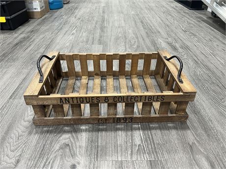 VINTAGE STYLE HANDLED CRATE - 20”x12”x5”